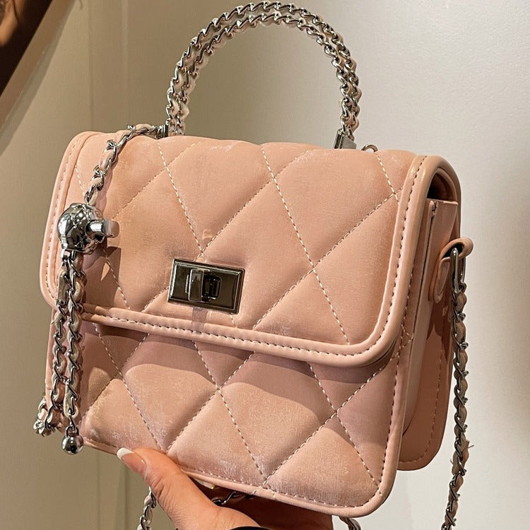Women’s Diamond Chain Messenger Bag – Stylish Crossbody Handbag | Hala Grace
