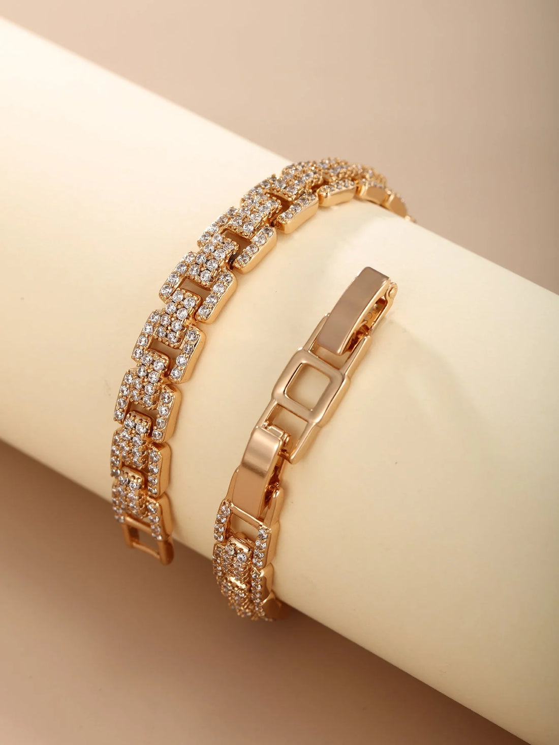 European & American Metallic Zirconium Bracelet – Light Luxury & Simple Personality Design | Hala Grace